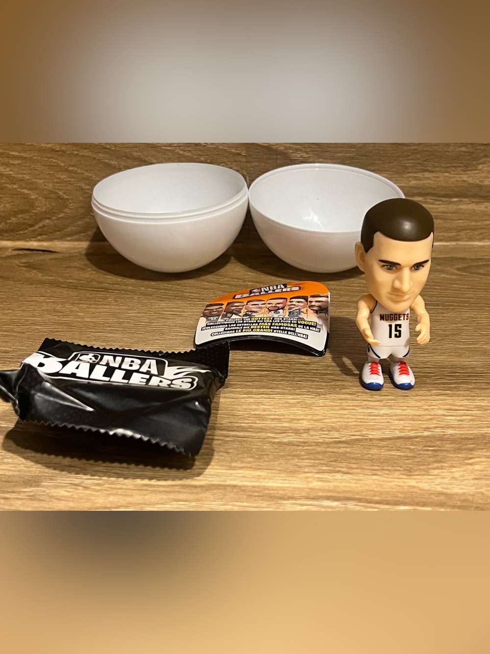 NBA Ballers Surprise Capsule with White Capsule & Mini Figure (Nuggets)